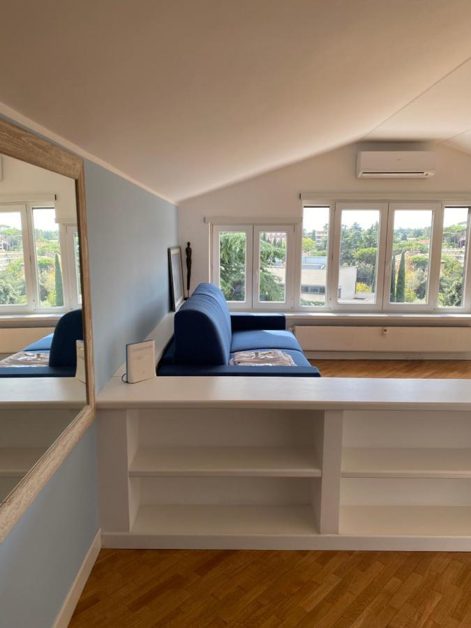 Piccolomini Design Apartment Рим Екстериор снимка